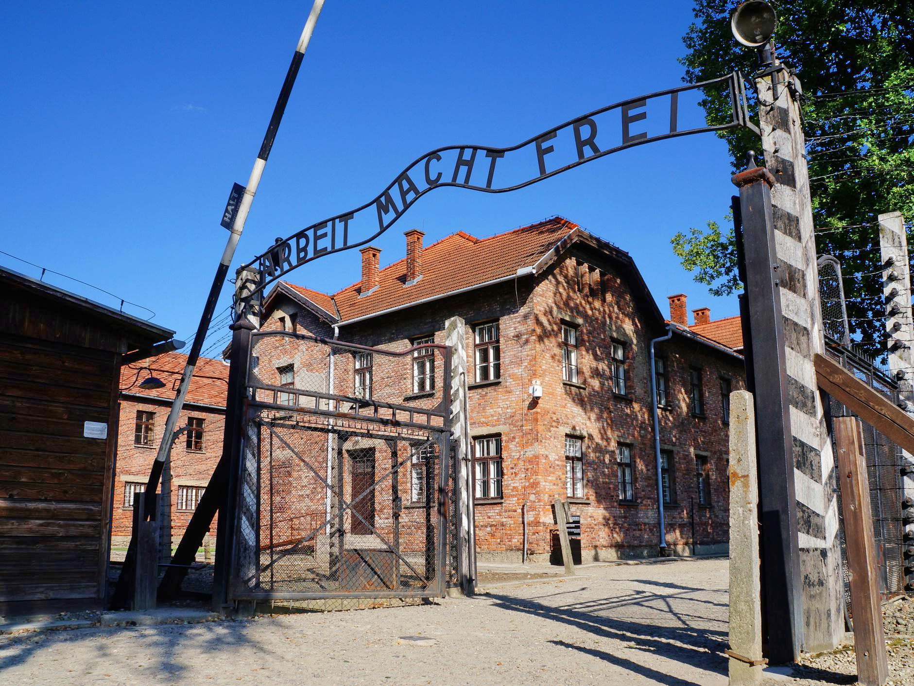Польша. Концлагерь Освенцим. Музей Аушвиц-Биркенау (14 фото)